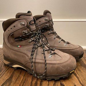 Zamberlan Hiking Boots (US Size 12)